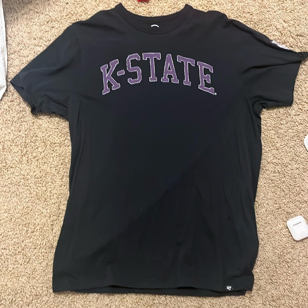 Medium ‘47 black K-state shirt.